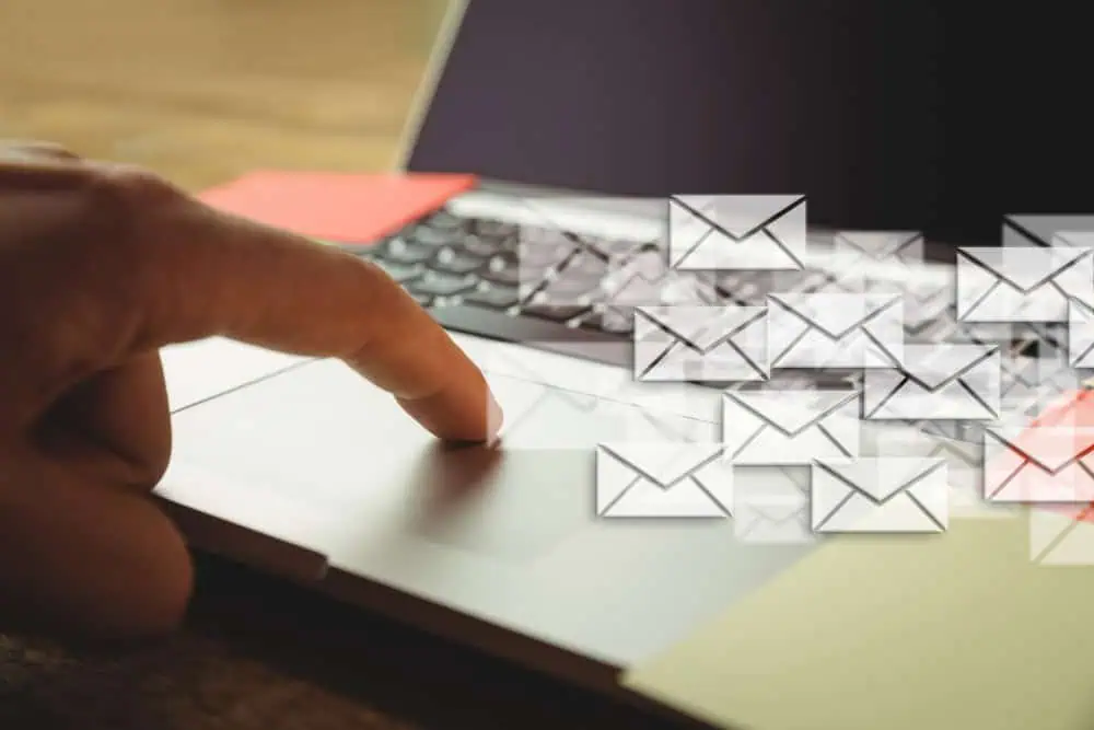 10 Effective Email templates For Email With Attachments - NeoDove